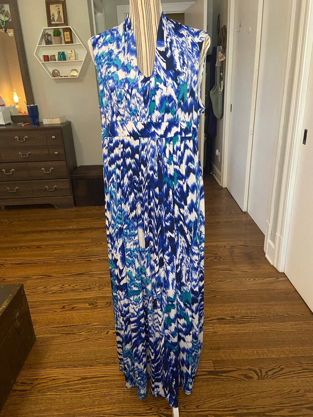 Chico’s blue/white print sleeveless drapey knit maxi dress with empire waist
